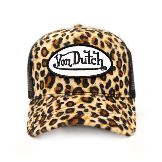 LEOPARD PRINT TRUCKER